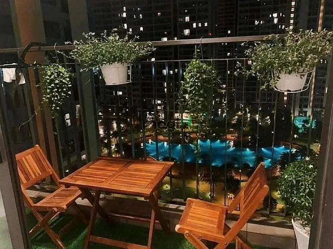 Bán Căn 2Pn+2Wc( Căn Góc) Full Nội Thất Giá : 1Tỷ440 (Btp) Lh Vy Xem