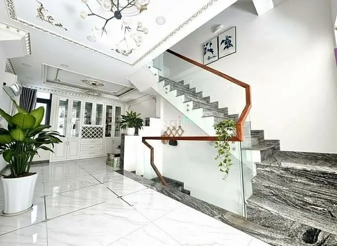 Nhà Đẹp 5 Tầng, Ô Tô Vào Nhà, Gần Metro, Trường Thọ, Chỉ 7,8Đ
