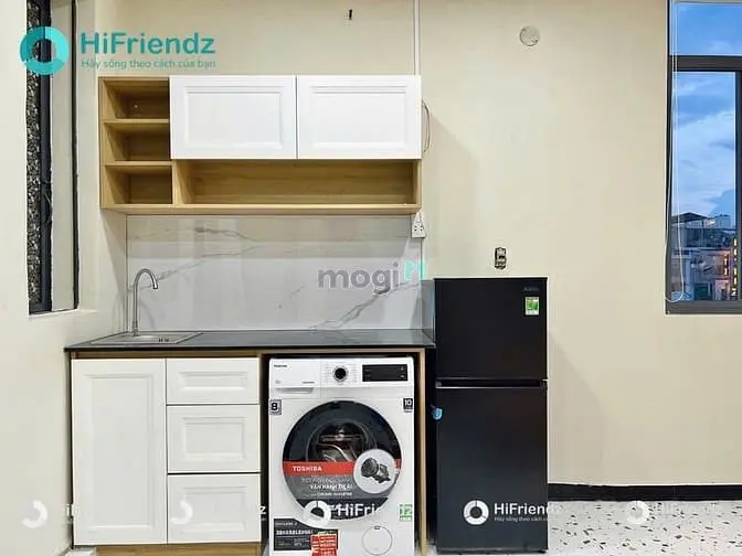 Studio Balcony Full Nội Thất Ngay Khu Ẩm Thực Phan Xích Long
