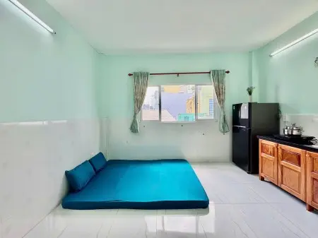 Phòng Đẹp Đón Nắng Full Tiện Nghi Ngay Bờ Kè Hoàng Sa Gần Co.opmart Nhiêu Lộc