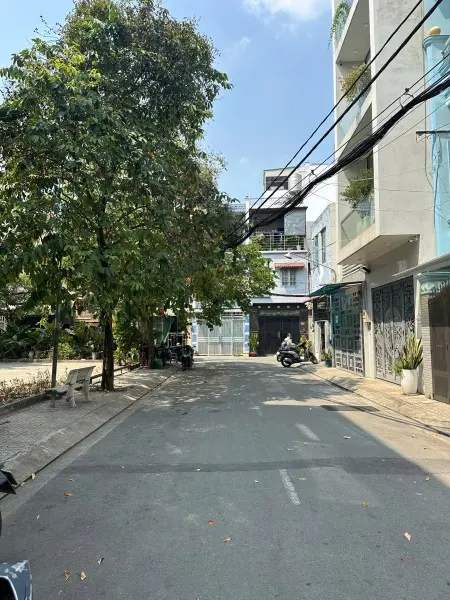Cho Nữ Thuê Phòng 30M2, Full Nội Thất , Có Ban Công, Miễn Phí Dịch Vụ Chỉ 3Tr7 / Tháng