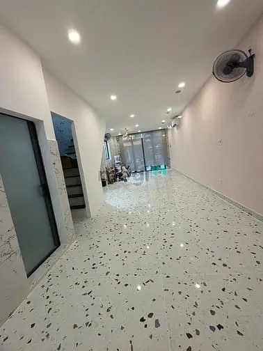 Chính Chủ Gửi Bán Nhà Mt Lê Hồng Phong Q.5 - 48M2 - 2 Tầng Chỉ 8 Tỷ