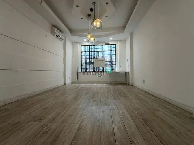 Cho Thuê Nhà Nguyên Căn Mtkd 31 Đào Duy Anh, Phú Nhuận, Dtsd: 360M2.