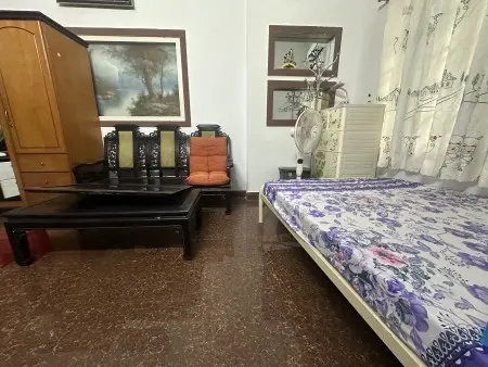 Nhà Còn Trống Phòng Tầng Trệt Cho Thuê