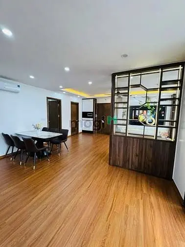 Chính Chủ Gửi Bán Căn Hộ Bán Đảo Linh Đàm _Căn Góc _120M Gồm 3 Ngủ