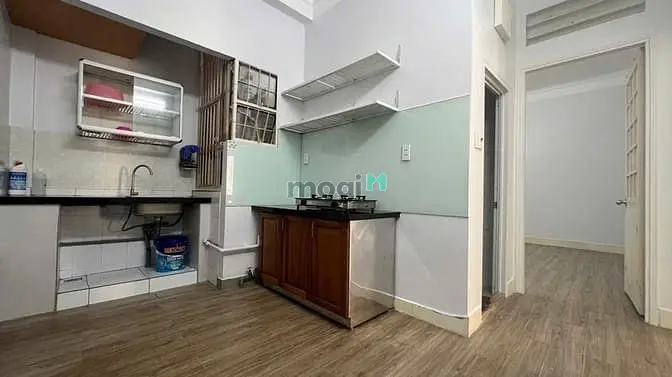 Cho Thuê Căn 68M2 Có 2P Ngủ, Ntcb Ở C/C Phan Xích Long Giá 8Tr5