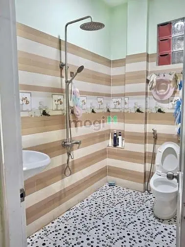 Nhà 4X15 2 Lầu 3Pn, Full Nội Thất, Đường 18B, Bình Tân