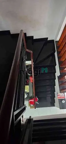 Bán Nhà 2 Tầng Sát Mặt Tiền Lạc Long Quân - 48M2 - Oto Đậu Cửa - 6X Tỷ