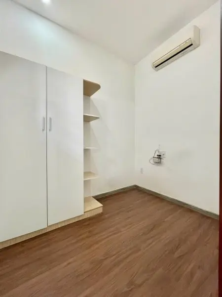 Cho Thuê Phòng Trọ Gần Ga T3 Tân Sơn Nhất, Khu Công Nghiệp Tân Bình, 1 Phòng Ngủ, Etown Cộng Hoà