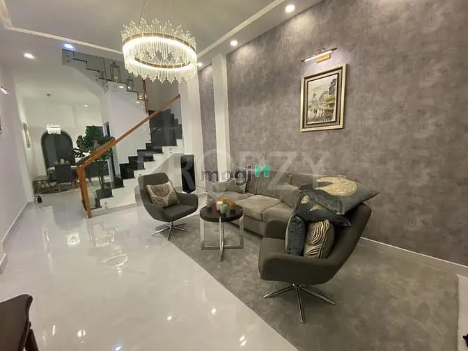 Cho Thuê Nhà Mặt Tiền Nguyễn Chí Thanh Q11 4.2X18M 3L 26 Triệu