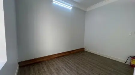 Cho Thuê Căn 68M2 Có 2P Ngủ, Ntcb Ở C/C Phan Xích Long Giá 8Tr5