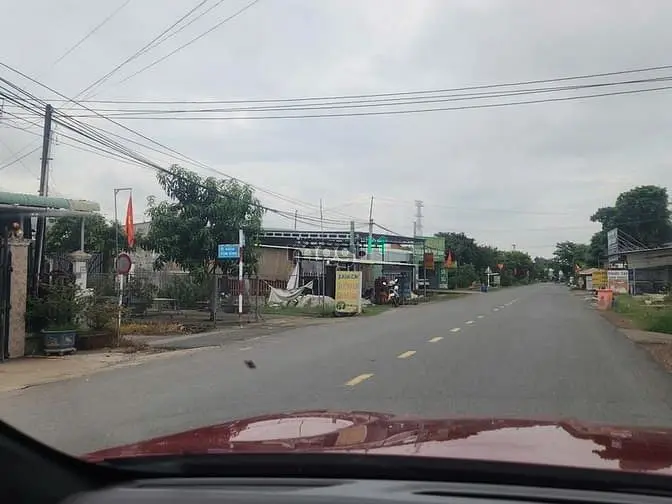 Cần Tiền Nên Bán Nhanh 200M² Thổ Cư, Giá Thương Lượng Mạnh!