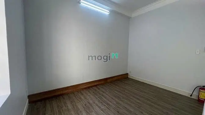 Cho Thuê Căn 68M2 Có 2P Ngủ, Ntcb Ở C/C Phan Xích Long Giá 8Tr5