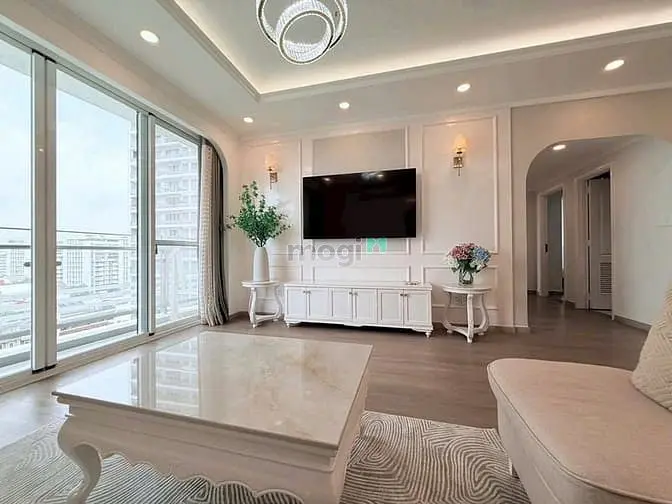 Cần Bán Căn Hộ Riverpak , Phú Mỹ Hưng Giá Tốt