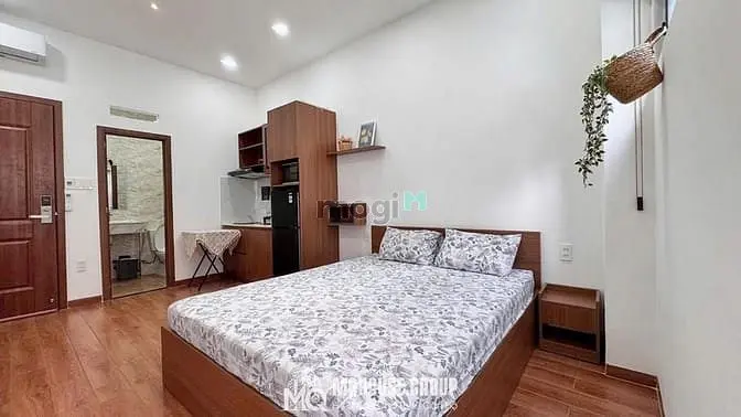 Studio Balcony Thang Máy Full Nội Thất_Nguyễn Công Hoan