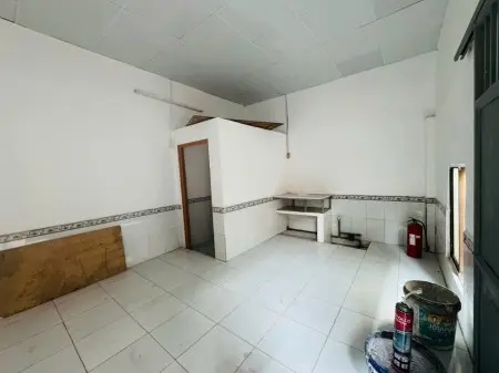 Cho Thuê Phòng 2Tr6 30M2 Cửa Sổ Trời Gần Đh Văn Hiến/Ueh Satra Phạm Hùng Q8