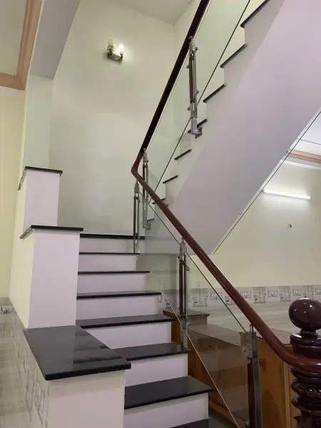 Cho Thuê Nhà Nguyên Căn Phường An Phú Đông, Đối Diện Đh Nguyễn Tất Thành