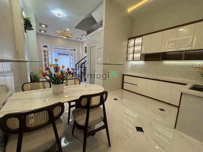 Bán Nhà Quận 6, Hẻm Xe Tải 13M Thông, Diện Tích 42M², Full Nội Thất
