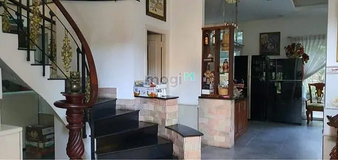 Bán Biệt Thự Hoa Hồng, P. Bình An, Quận 2 Dt 294.1M2 Giá 60 Tỷ Shr