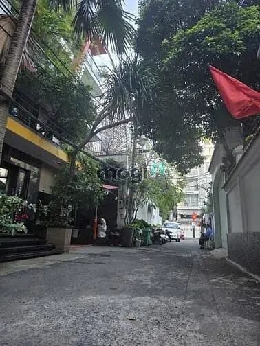 Biệt Thự Thấp Tầng Ngay Cao Thắng & Võ Văn Tần, 13M × 18M, Vuông Vức