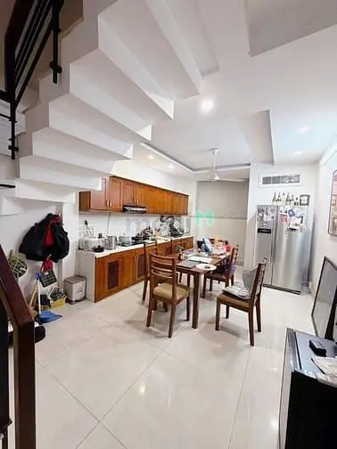 Nguyễn Văn Đậu - 56M2 Vuông - 5 Tầng - Hẻm Ô Tô Sát Mt - Chỉ 10 Tỷ 5Tl
