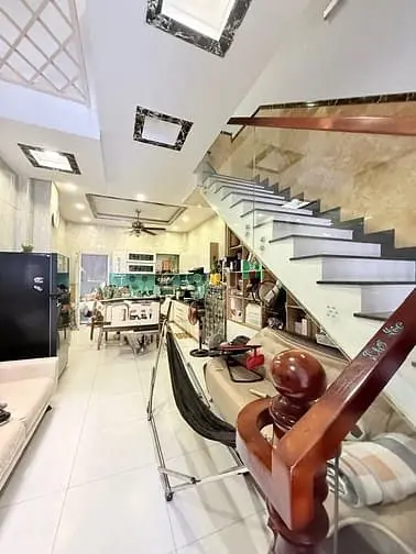 [Bán Nhà Khu Tên Lửa] 4 Tầng - 64M² - Xe Hơi Tránh - Nhà Đẹp Ở Ngay