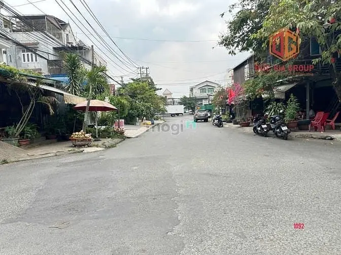 Bán Đất Góc 2 Mặt Tiền 1 Sẹc Đường Bùi Văn Hòa; Sổ Hồng 214M2 Giá 9 Tỷ