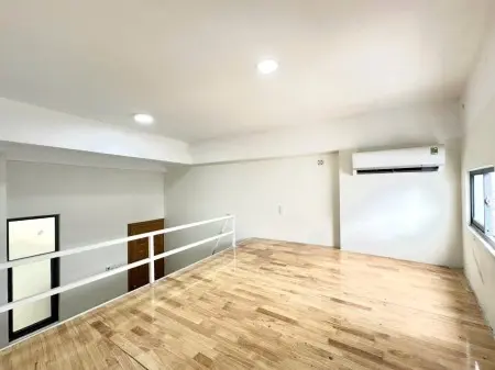 Ngay Chợ Hoàng Hoa Thám - Gác Lửng Thoáng Chỉ 3Tr2