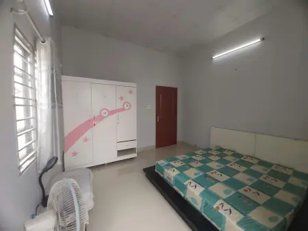 Cho Thuê Phòng Đầy Đủ Tiện Nghi, Giờ Giấc Tự Do Thoải Mái