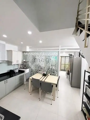 Chính Chủ Gửi Bán Nhà Nguyễn Đình Chiểu Q.3 - 4,4M X 11M Chỉ 14,3 Tỷ