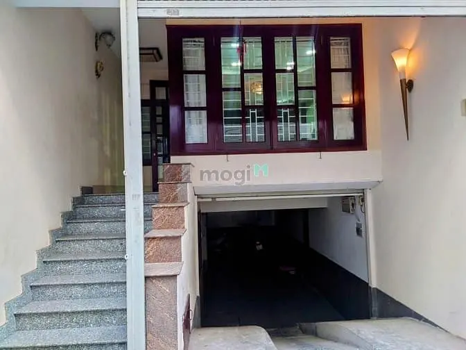 Bán Nhà Mặt Tiền Hoa Lan, Phường Cầu Kiệu, Quận Phú Nhuận – Hầm 3 Lầu,