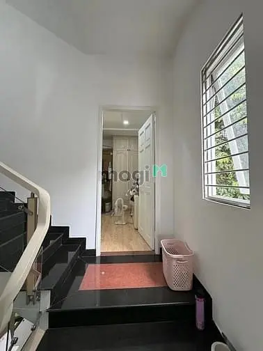 Gấp Bán, Giảm Còn 9,79 Tỷ Tl. Nhà Đẹp 5T - Ô Tô Ngủ Trong Nhà