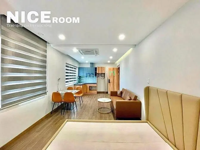 Studio Balcony Thang Máy Hầm Xe Full Nội Thất Ngay Khu Phố Nhật