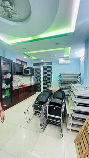 Bán Nhà 4 Tầng Trường Chinh Hẻm Xe Tải - 82M2 - Nhỉnh 9 Tỷ