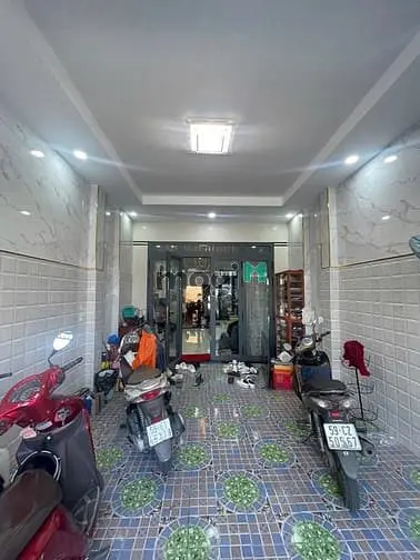 Nhà Phố Dân Trí Cao Vị Trí Cực Đẹp Đường Rộng 20M 1979 Huỳnh Tấn Phát