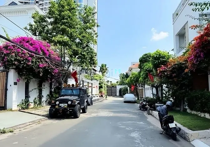 Đất Biệt Thự Thảo Điền 300M2 (12X25M) Đẹp Đối Diện Nhà Ca Sĩ Hồ Ngọc H