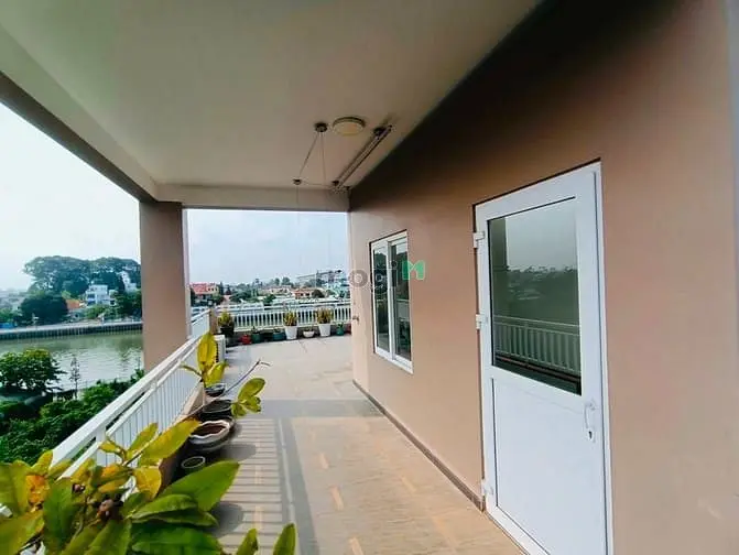 Bán Nhà Mặt Tiền Đường Nguyễn Thành Phương; Sổ Hồng 122M2 Giá 10 Tỷ