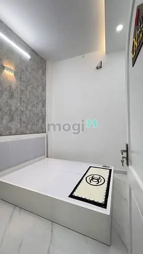 Nhà Đẹp Ông Ích Khiêm, Quận 11, 46M2, 3Pn 3Wc, Hẻm Xe Hơi - 7.4 Tỷ