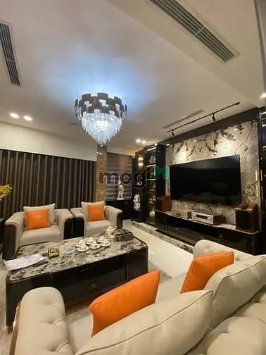 Siêu Phẩm Việt Hưng, Ngõ Thông, Ô Tô Đỗ Trong Nhà, Full Nội Thất Cao C