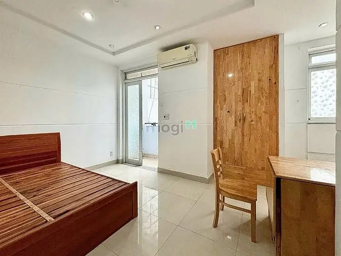 Bancol Riêng Stuido Rộng 25M2 Ngay Quang Trung Chợ Hạnh Thông Tây