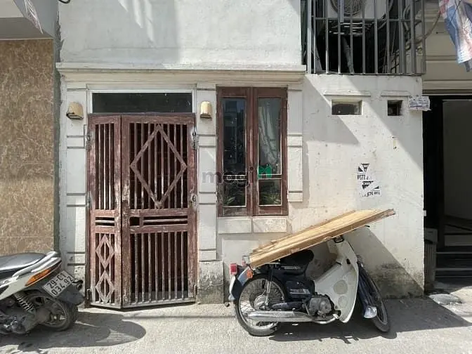 Đàm Quang Trung – Long Biên – 51 M2 – 2 T – Mt 4.3 M – Giá 9.7 Tỷ.
