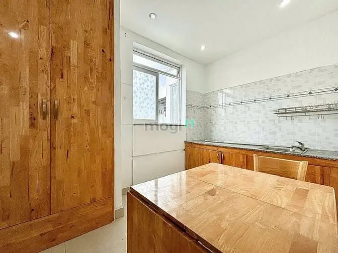 Bancol Riêng Stuido Rộng 25M2 Ngay Quang Trung Chợ Hạnh Thông Tây