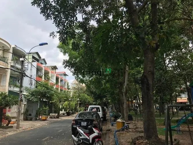 Cho Thuê Nhà Mặt Tiền Kdc Himlam, Đường Hoàng Diệu 2, Thủ Đức