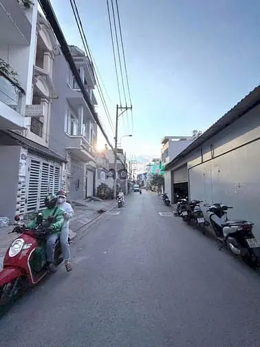 Bán Nhà Hẻm 12M Nguyễn Hữu Tiến-Tân Phú.dt 4X19- 2 Lầu