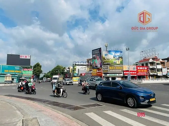 Bán Nhà Mặt Tiền Đường Nguyễn Ái Quốc; Sổ Hồng 166M2 Giá 12 Tỷ