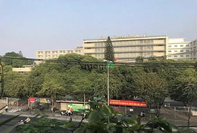 Bán Nhà Vị Trí Đẹp Hxt Ngang 5.3M 122M2 Cmt8 Kd Buôn Bán Gần Bv 19 Tỷ