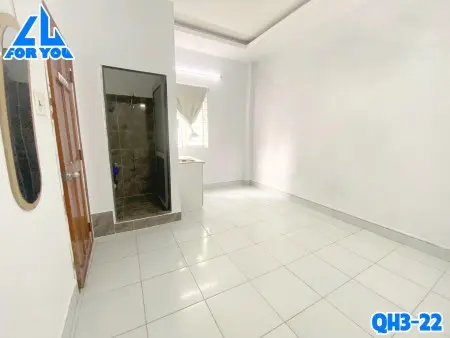 Phòng Cửa Sổ Ngay Phan Huy Ích Có Máy Lạnh