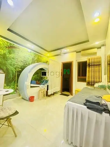 Giảm Khốc Liệt Còn 15 Tỷ Nhà Hxt 6 Lầu Kd Spa Dương Quảng Hàm 80M2.