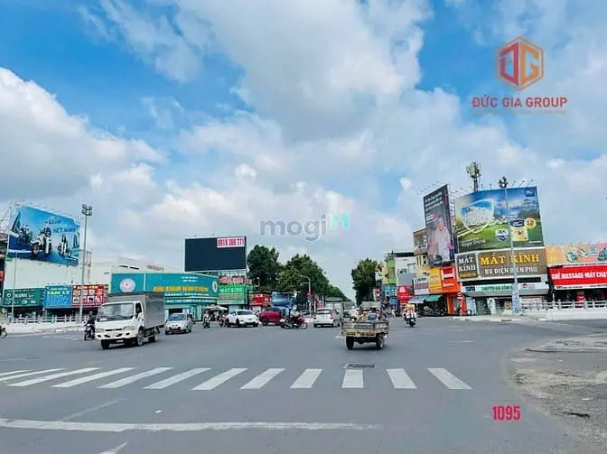 Bán Nhà Mặt Tiền Đường Nguyễn Ái Quốc; Sổ Hồng 166M2 Giá 12 Tỷ
