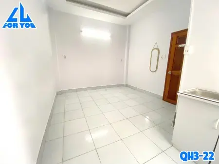 Phòng Cửa Sổ Ngay Phan Huy Ích Có Máy Lạnh